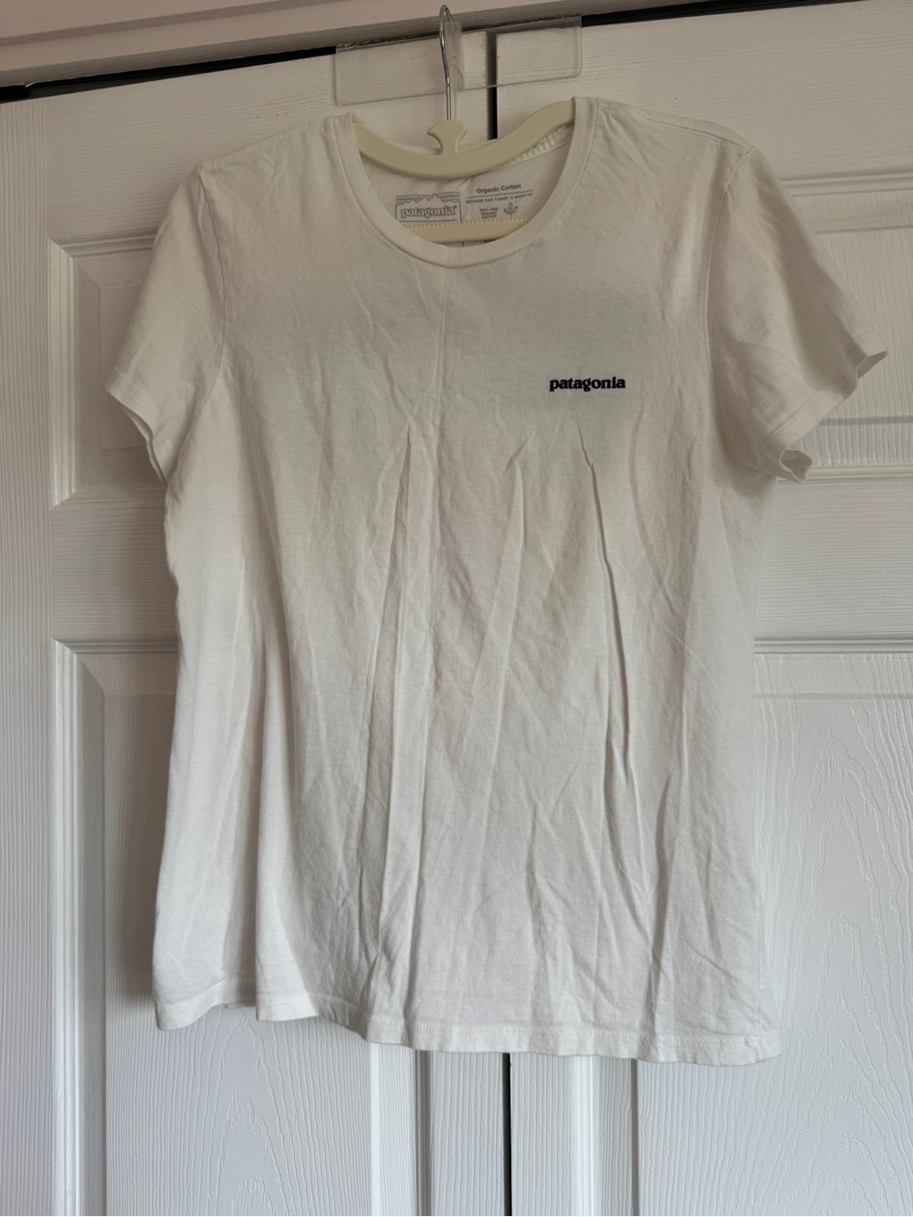Patagonia 100% Organic Cotton White T shirt